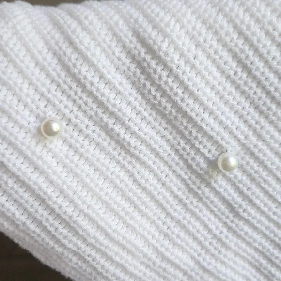 Sweater - Picture 7 of 7